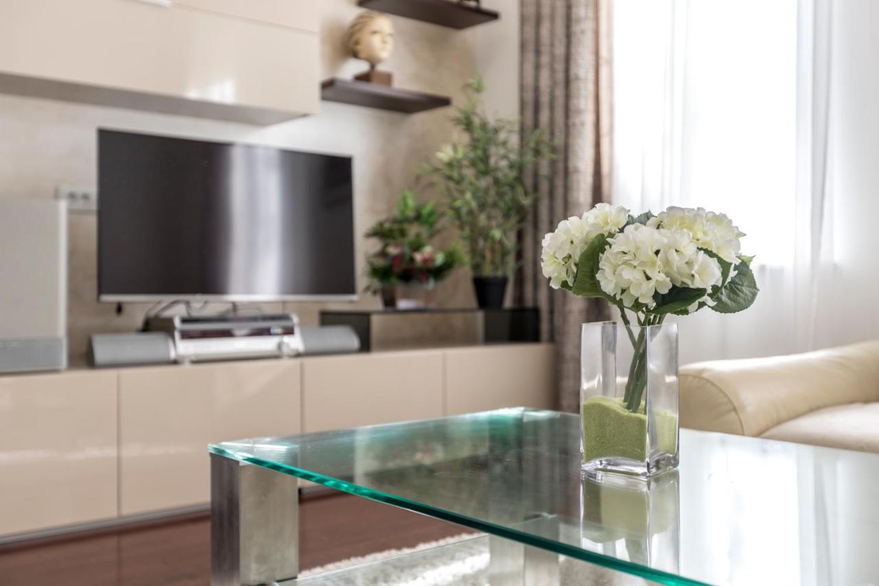 Meri Very And Beautiful Apartman *