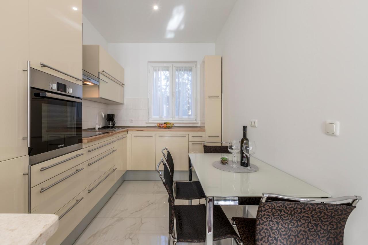 Apartman Meri Very And Beautiful *