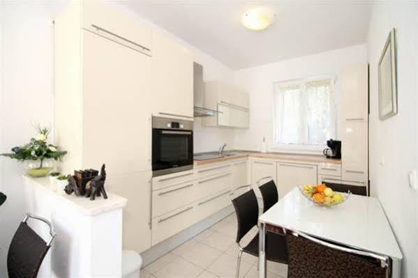 Meri Very And Beautiful Apartman