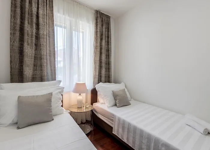 Villa Meri Very Central And Beautiful Apartment