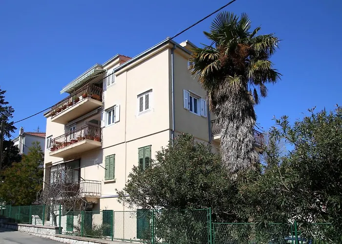 Villa Meri Very Central And Beautiful Apartment