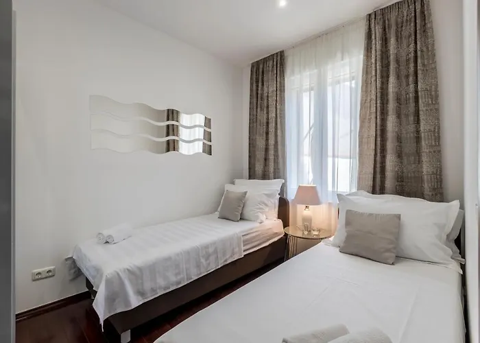 Villa Meri Very Central And Beautiful Apartment